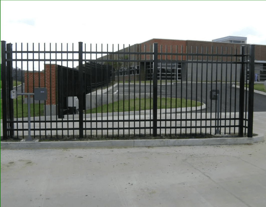 Commercial Fencing