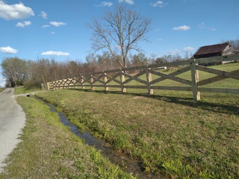 5 Board Cross Buck 2